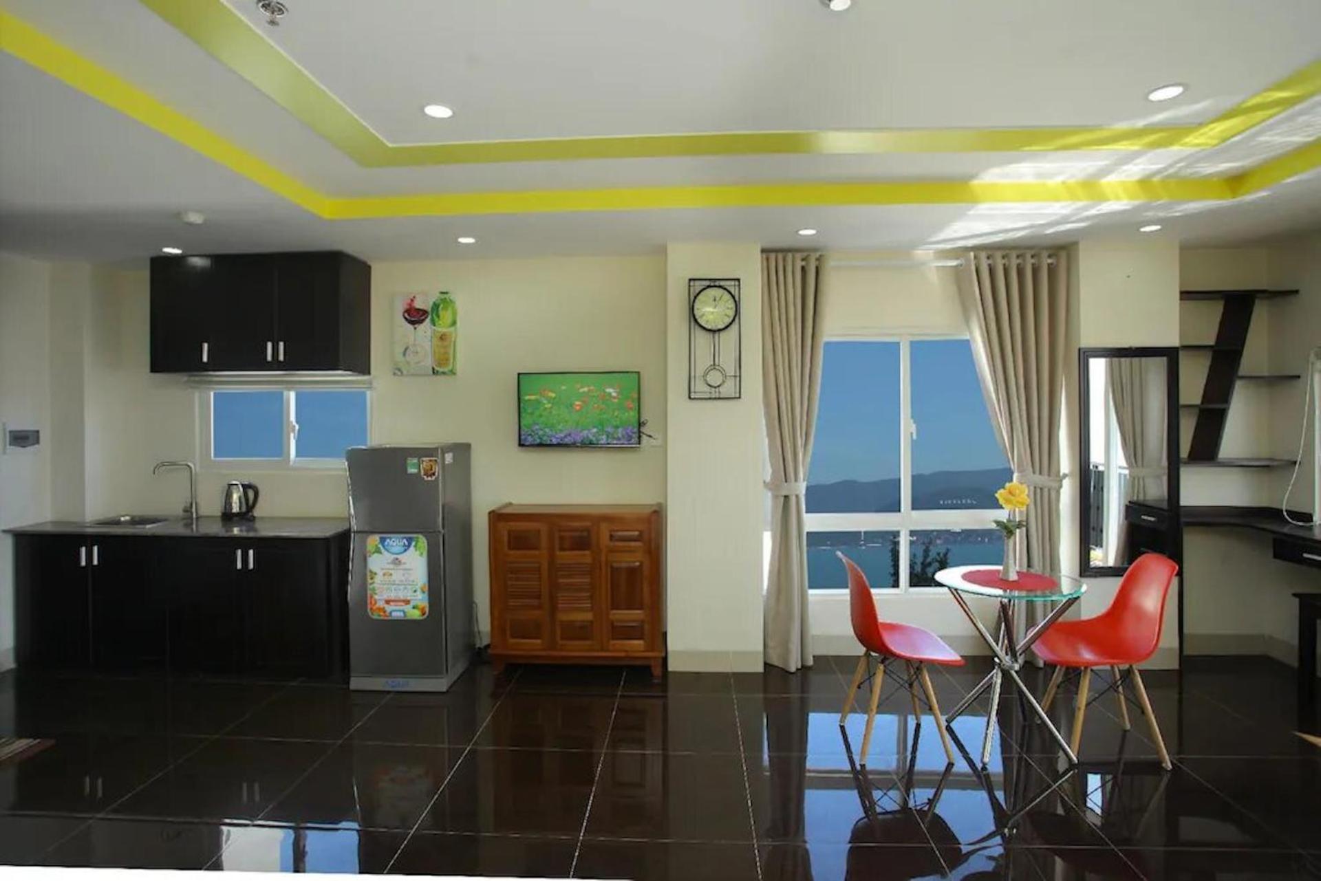 Melyna Hotel Nha Trang Beach Exterior foto